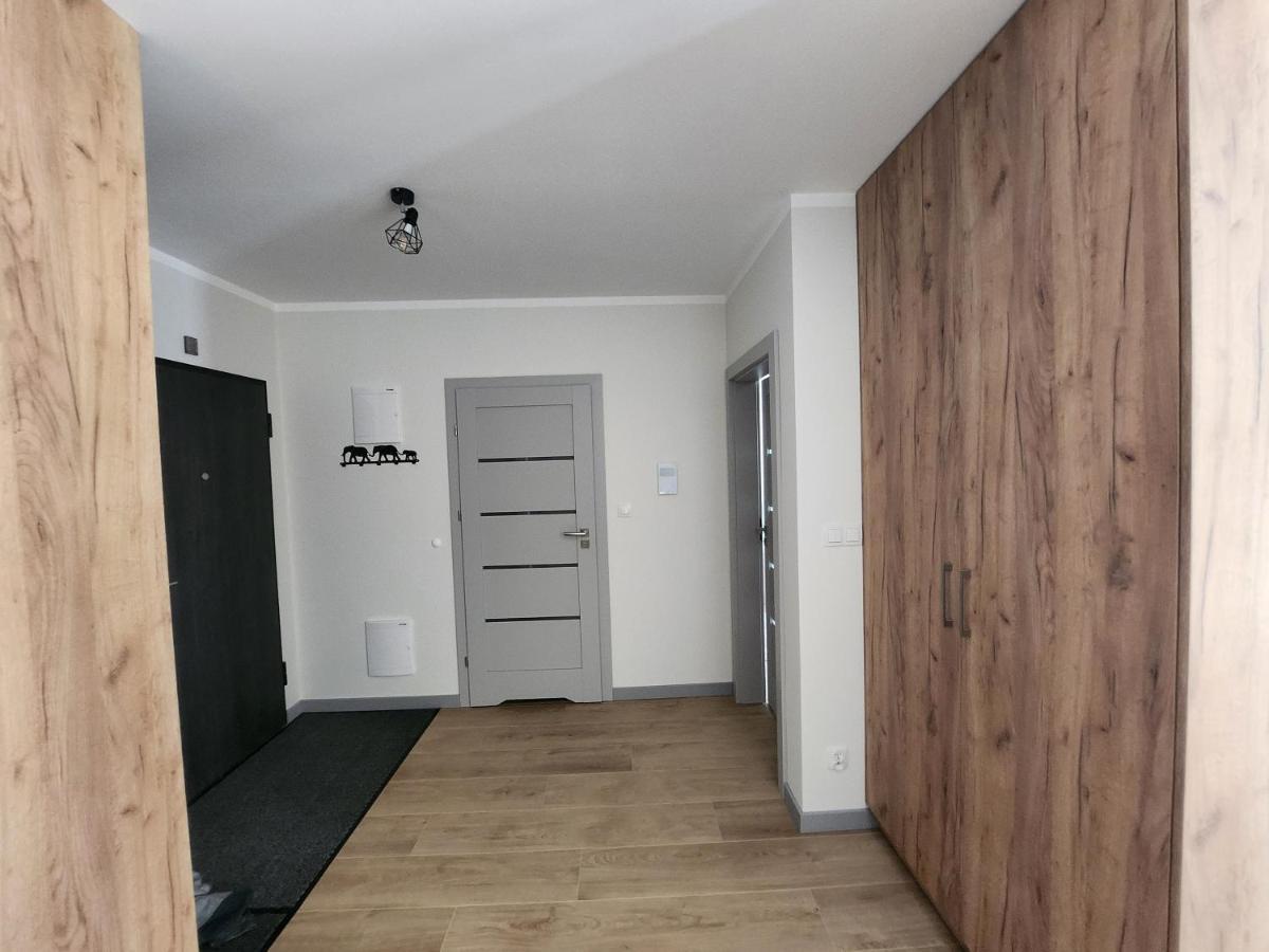 Dwa Jelonki, Ul Sciegiennego, Centrum, Garaz, Ogrodek Kielce Buitenkant foto